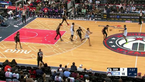 《NBA全场集锦》动作行云流水 普尔炸球后撤步跳投三分干脆利落