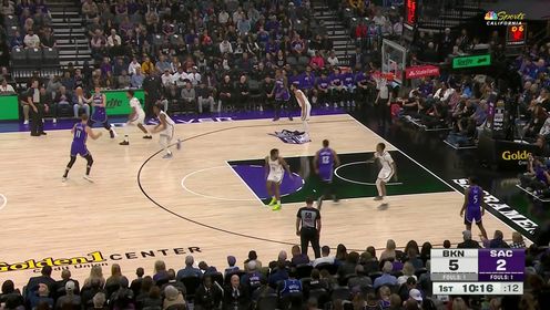 《NBA全场集锦》一招鲜吃遍天 小萨弧顶发牌福克斯底线突破轻松上篮
