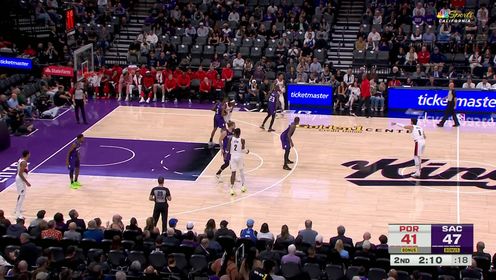 《NBA全场集锦》攻防两端作用巨大 格兰特无情大帽突破得分样样精通