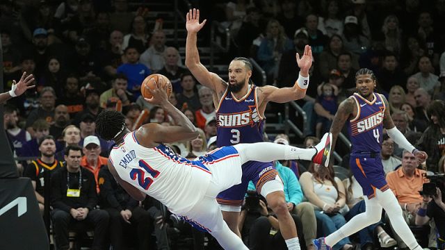 76人vs太阳精华回放 恩比德砍下33分9篮板76人客场战胜太阳