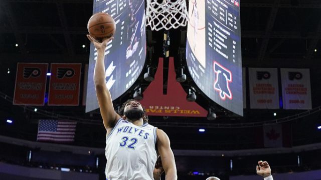 唐斯vs76人集锦 14中9拿下23分13篮板难挽败局