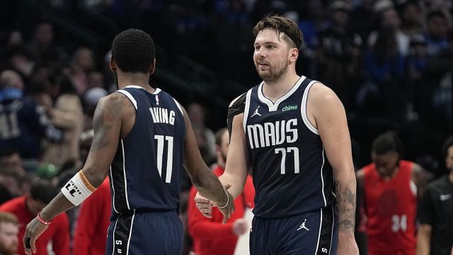 开拓者97-126独行侠 东欧组合三节打卡合砍70分率队主场29分大胜