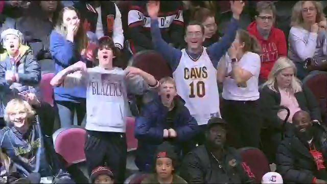 开拓者vs骑士第4节英文原声回放