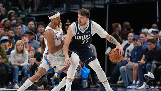 东契奇vs雷霆集锦 三节打卡拿下32+8+9神仙进球惊艳全场