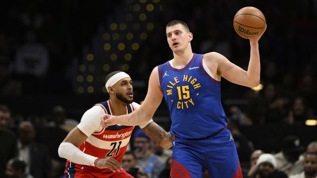 约基奇vs奇才集锦 爆砍42+12+8高效投射率队取胜