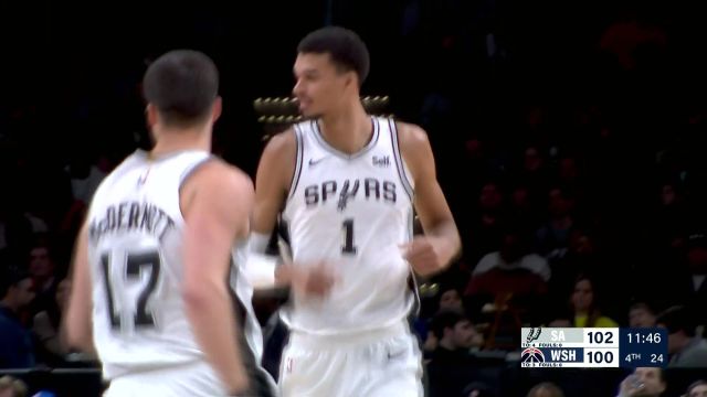 感受长人的天赋 文班亚马空接如鱼得水轻松写意