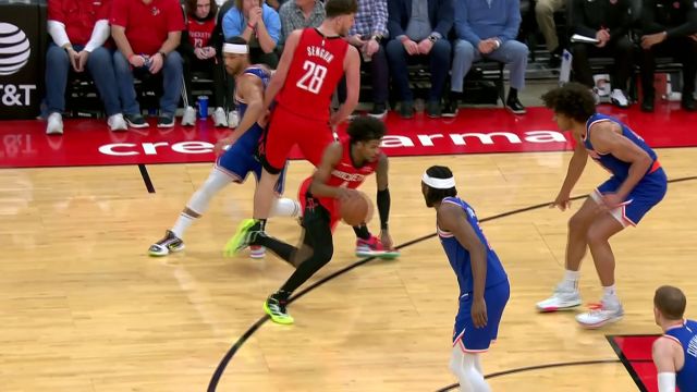 将强度直接拉满 杰伦格林强力突破力破千军完成得分