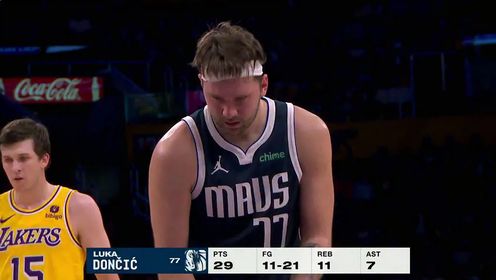 《洛杉矶湖人》【回放】NBA常规赛：独行侠vs湖人第3节中文解说回放