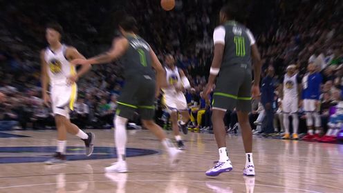 《TOP时刻》25日NBA最佳助攻 老炮保罗跨越半场精准助飞库明加空接暴扣