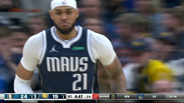 默契配合撕裂禁区 东契奇小手一抛助飞格林空接暴扣