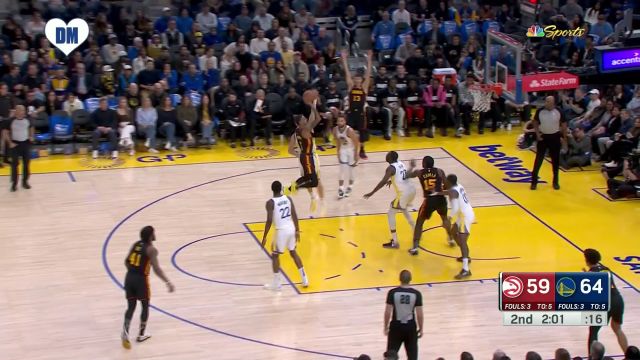 水花兄弟统治攻防两端 汤普森大帽穆雷库里反击连线维金斯空接暴扣