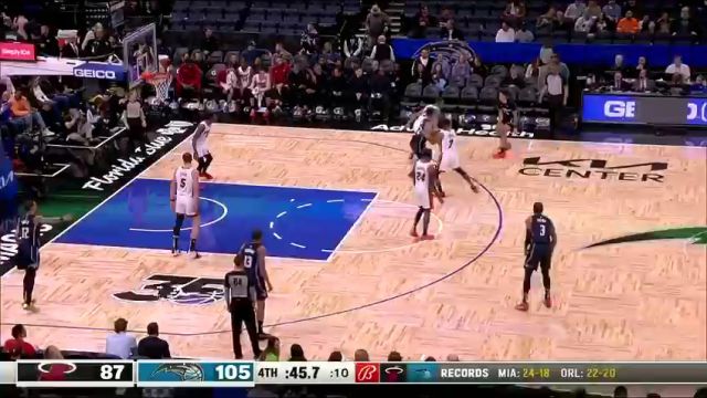 热火vs魔术第4节英文原声回放