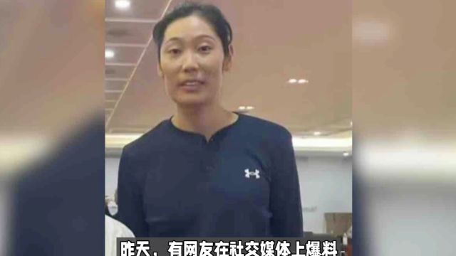 网友曝朱婷动态:在北师大毕业答辩!与郎导再次同框,亲如母女!