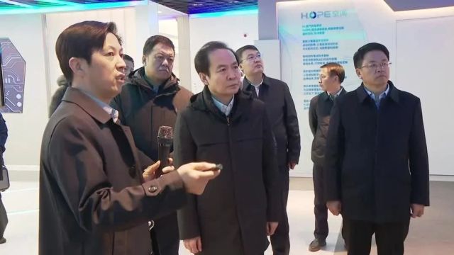 杜汇良在伊金霍洛旗开展“四下基层”现场办公活动