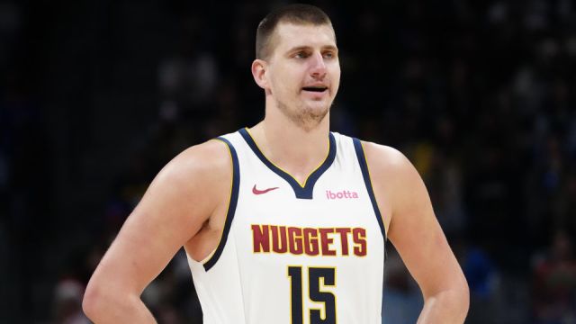 NBA官宣MVP榜：约基奇登顶终结恩比德八连榜首，亚历山大第二，大帝跌第三