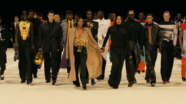 法国时装品牌Balmain(巴尔曼)2024年秋冬季男装秀场