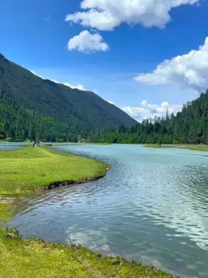 川西美景 #月亮湖 #徒步 #无滤镜的美