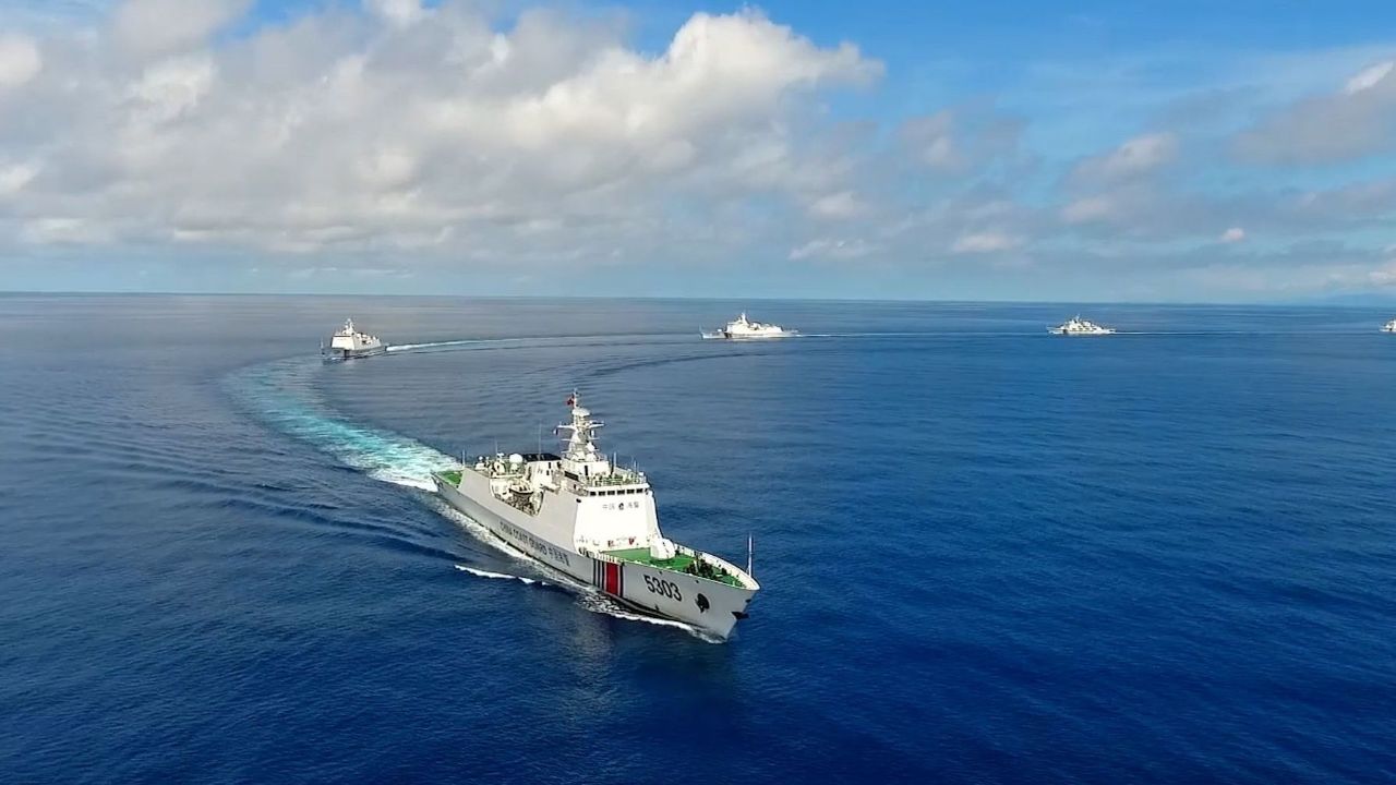 菲34人无视警告非法登上铁线礁 中国海警:查证处置!