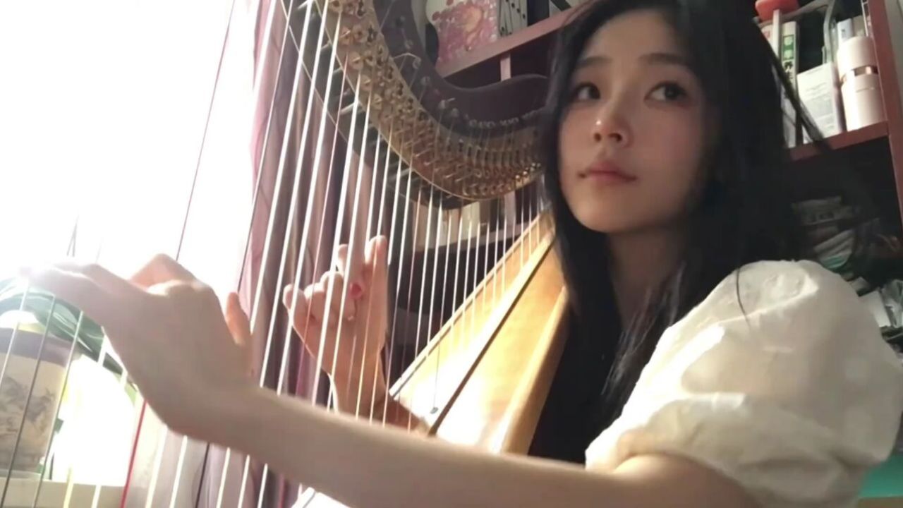 大家!放假了也要记得练琴哦#竖琴#今天你练琴了吗 #弹琴给你听