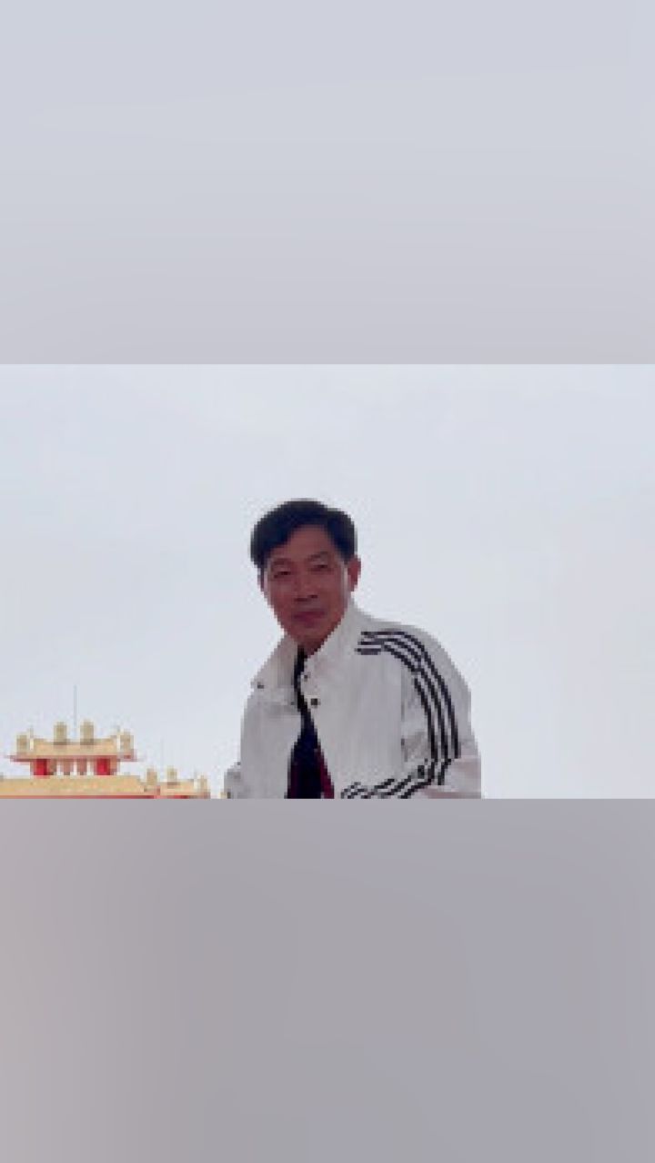 晨风老师跳战马舞