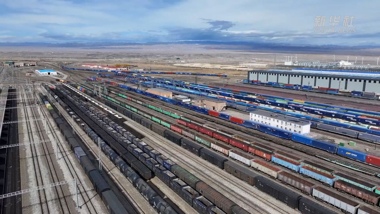 一季度阿拉山口口岸通行中欧班列数量和过货量实现双