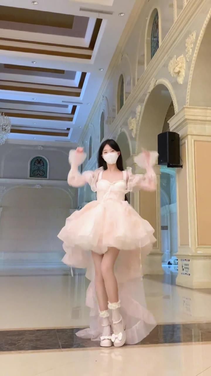 bemypoi#鞠婧祎#舞蹈#裙子#蓬蓬裙 很久远的视频