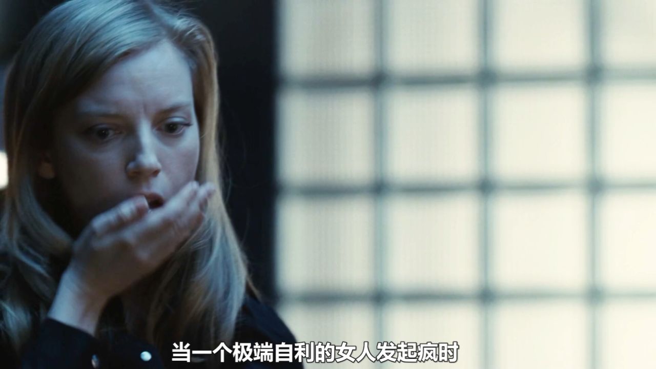人兽杂交  女科学家将自己的基因与怪物相结合_高清