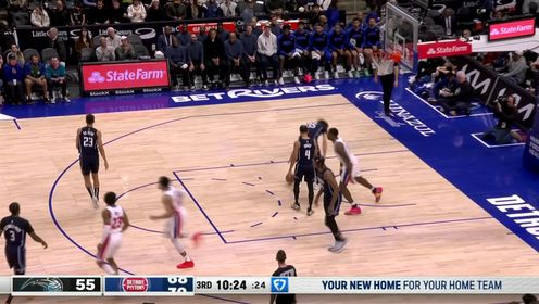 《NBA全场集锦》两人的配合已经炉火纯青 坎宁安完美弧度助飞杜伦再扣一个