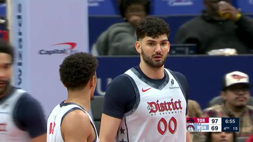 《NBA全场集锦》【回放】NBA常规赛：猛龙vs奇才第4节英文原声回放