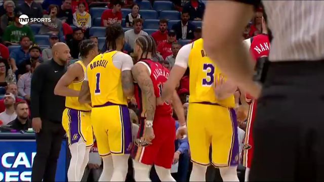 NBA附加赛：湖人vs鹈鹕第1节中文解说回放