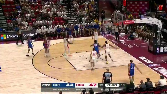 NBA夏季联赛：活塞vs火箭第3节英文原声回放