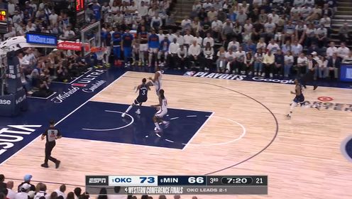 《TOP时刻》27日NBA最佳镜头 麦克丹尼尔斯镇守篮下以一防二拒绝得分