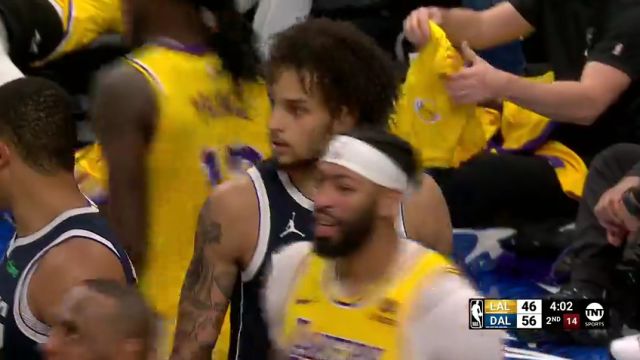 湖人vs独行侠第2节英文原声回放