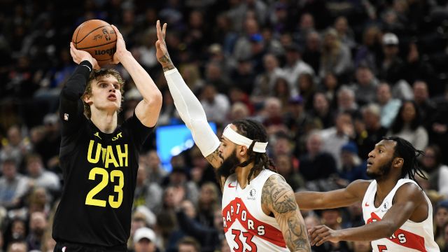 马尔卡宁vs猛龙集锦 全场22+9+2无解三分连珠炮摄