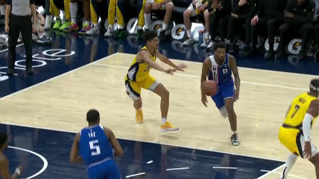 火锅盛宴！内史密斯镇守篮下钉板大帽拒绝福克斯