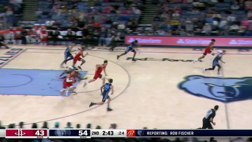《NBA全场集锦》眼里只有篮筐！申京持球一条龙快攻单手劈扣展示天赋