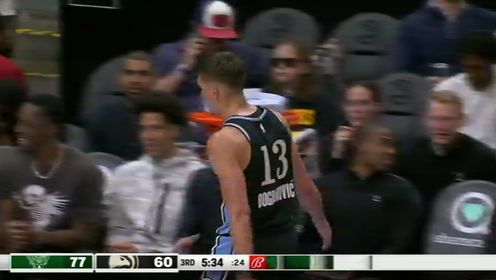 《NBA全场集锦》【回放】NBA常规赛：雄鹿vs老鹰英文原声全场回放
