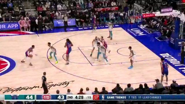 黄蜂vs活塞第2节英文原声回放