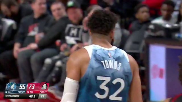 森林狼vs开拓者第3节英文原声回放