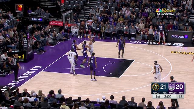 掘金106-135国王 国王七人上双三节轻取卫冕冠军