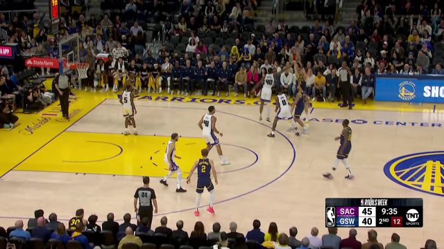 分差逐渐迫近！ 勇士一波11-5小高潮将分差追至仅剩两分