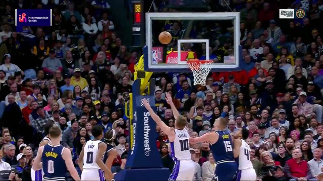 快刀斩乱麻！戈登见缝插针拉杆上篮一气呵成