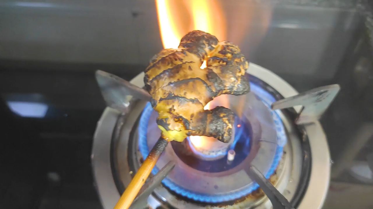 生姜用火烤一烤,好处真多,解决了很多人的难题,真实用