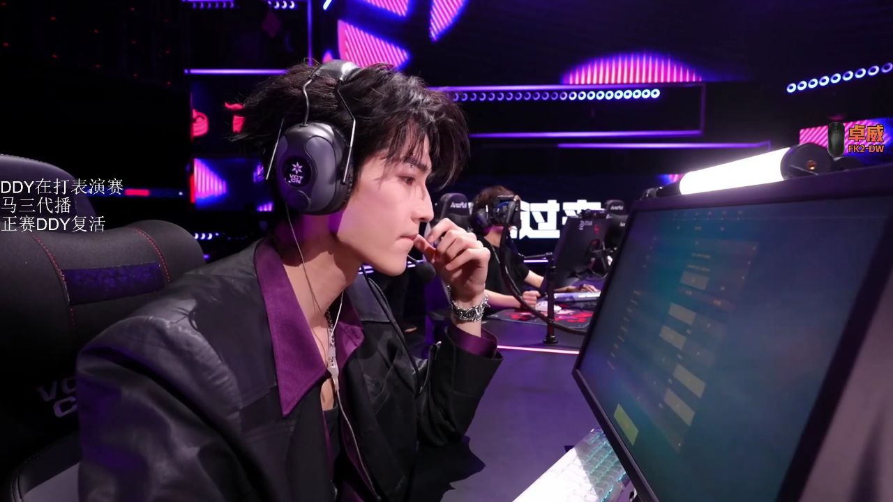 张凌赫无畏契约表演赛出场!张凌赫确实帅啊!_高清1080P在线观看平台_腾讯视频