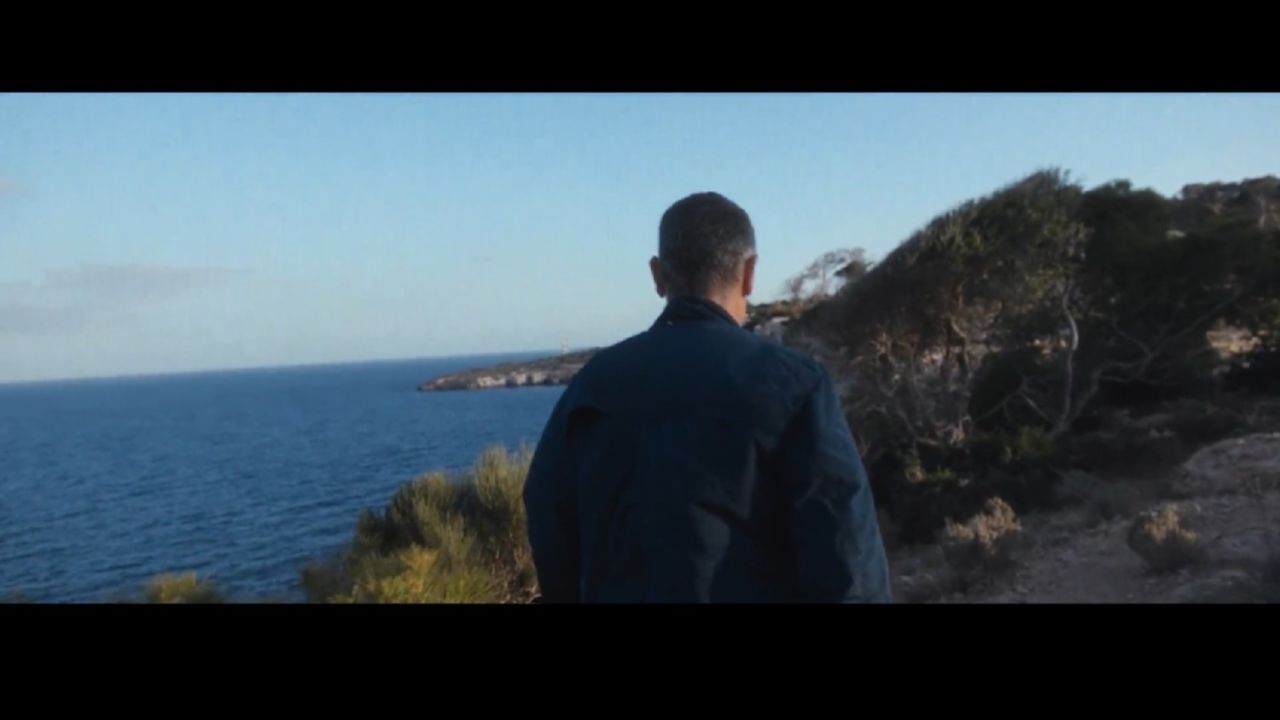 黃家駒《海闊天空》