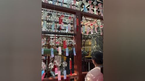 新年第一天，来自#福严寺 的新年钟声祝福