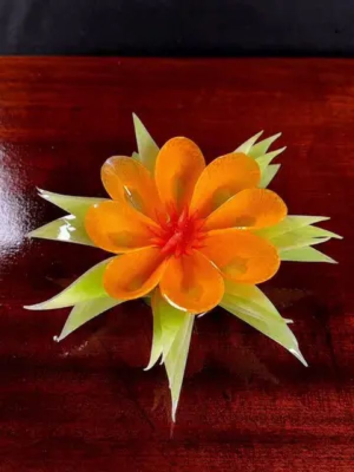 萝卜做成吃不起的样子#刀工 #吃出仪式感 #摆盘花做法 #创意盘饰