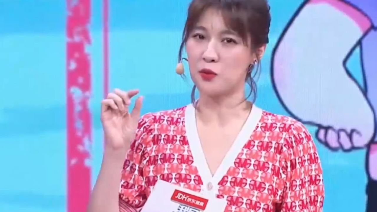 专家现场讲解，肚脐与各脏腑之间的联系，通过肚脐发现健康隐患_高清