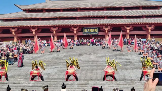 中华天朝服饰暨文化才艺展演走进中国横店影视城考察之秦王宫