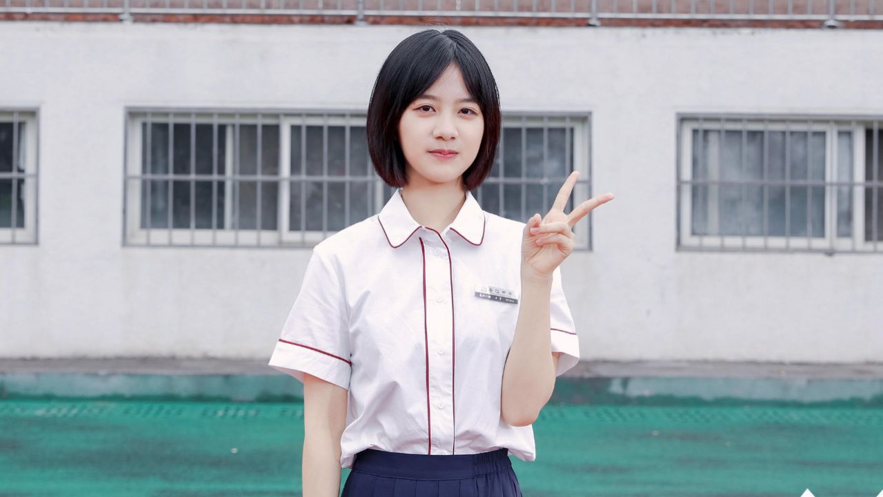 女孩带着唢呐参加艺考被同学嘲笑,不料展现实力惊呆所有人!